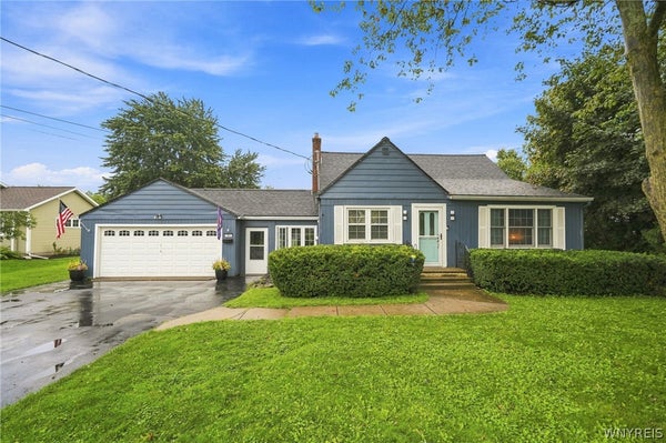 345 S CLINTON ST, ALBION, NY 14411 - Image d09db32b8a910ec58efb01304bcf2f6d/2962096537