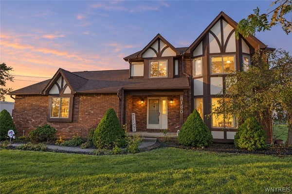 5160 WILLIAM ST, LANCASTER, NY 14086 - Image d191e9d4e35876de51b56caa68932425/3753286677