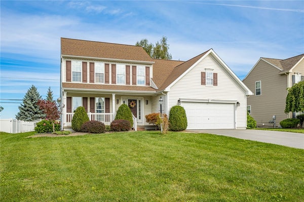 5152 OVERLOOK LN, CANANDAIGUA, NY 14424 - Image d5a8fb07c689cdda0fec26164bc4e938/2485939877