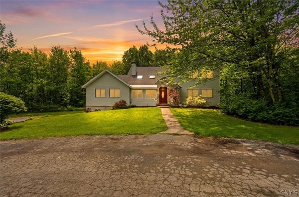 10386 MILLER RD, UTICA, NY 13502 - Image db87c4c9a4f5c8ea7f9d3db2a7706255/4290791840