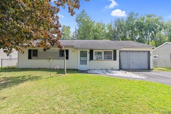 7906 EISENHOWER BLVD, BRIDGEPORT, NY 13030 - Image dc00257c2b51dedcfc232fa93bde2c8e/4093144124