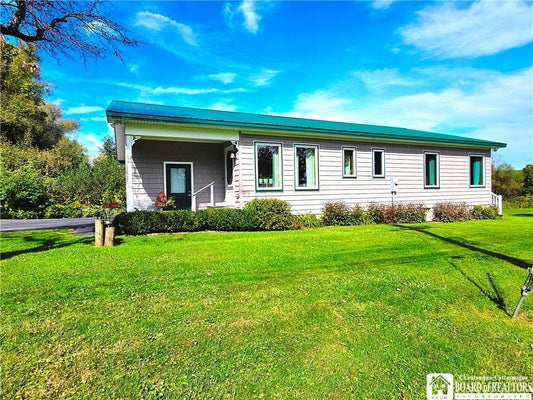 8264 GLASGOW ROAD ON THE LK, CASSADAGA, NY 14718 - Image e4a662da23b2e64971c2f71b11f11368/3130630619