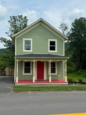 106 MAIN ST, LAURENS, NY 13796 - Image e4e961dbe8fb6d1da55c8bd7ccca5cd4/725670095