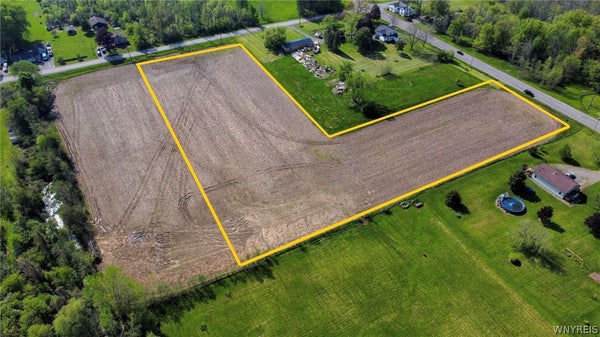 ADDRESS PRIVATE, ALBION, NY 14411 - Image e9307d29ec2d459a8e5ba0e9f4c0e662/2819962068