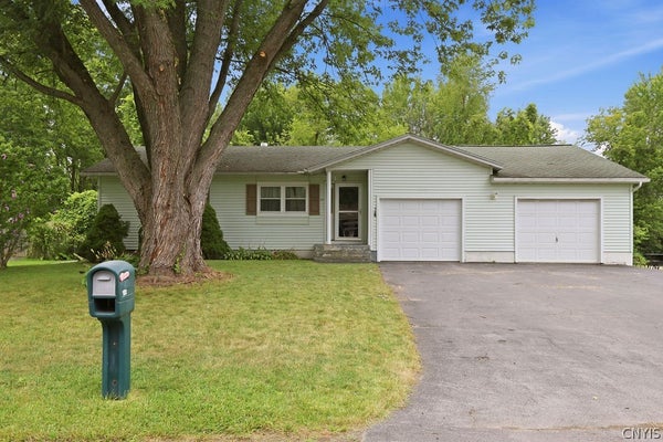 102 CHRISTOPHER DR, BALDWINSVILLE, NY 13027 - Image eda22162d04eb84751fd5fd1f7bd5e01/2997100497