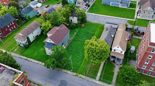 534 6TH ST, NIAGARA FALLS, NY 14301 - Image f74b490fb664b8ea8f31fb9fe763537d/1317687479