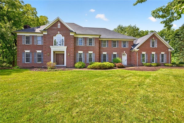 6 MERRYCREEK XING, PITTSFORD, NY 14534 - Image ff74eb8b6a0820714fdbfb7f7ecf6d7e/3469690418