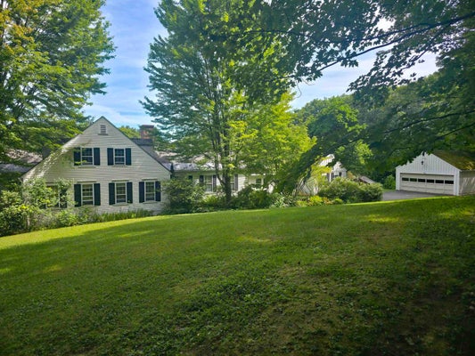 350 W HILL RD, PUTNEY, VT 05346 - Image 01072c7080d4bbf559432a9b45f0d06c/1745011882
