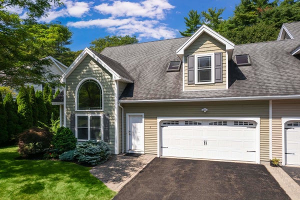 3 ORIN LN, YORK, ME 03909 - Image 0449bdbbbd7a5ad155f145244f8bef8c/2795493370