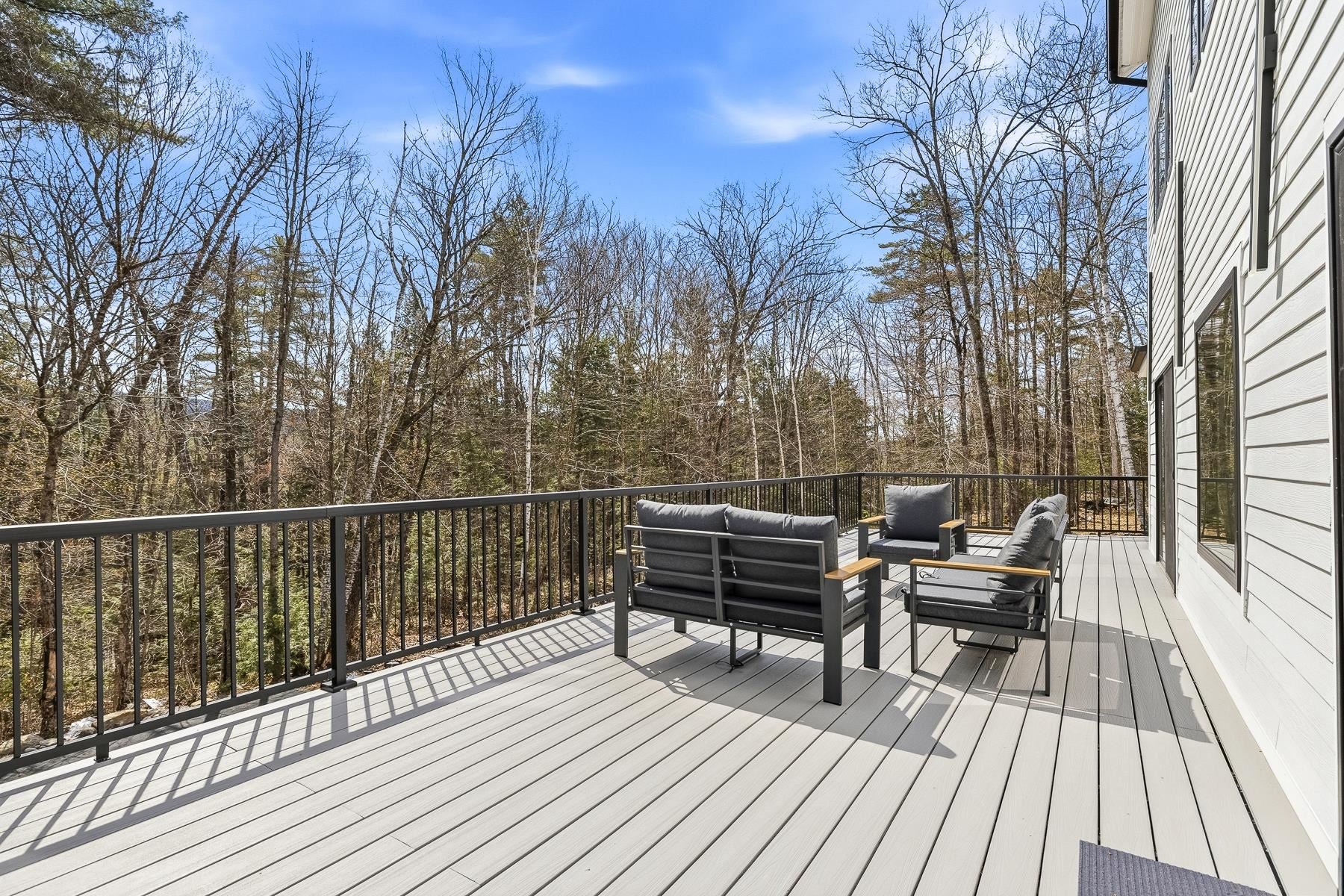 3579 Us Route 3, Thornton, NH, 03285, USA, 5 Bedrooms Bedrooms, ,4 BathroomsBathrooms,Residential,Active,3579 Us Route 3,5090431