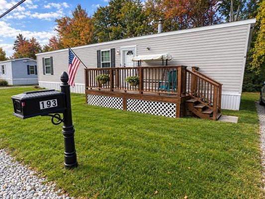 193 CURTIS AVE, RUTLAND, VT 05701 - Image 0888e792cd98375be3ea9ffcb838853b/126651498
