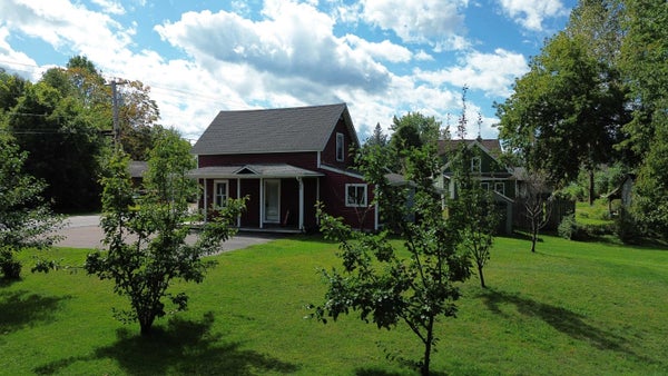 7 RIVER RD, JERICHO, VT 05465 - Image 09b35c51fb7cd768409fbad7801a2b21/1816514346