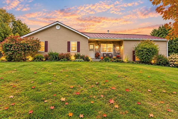 4214 E SHELDON RD, ENOSBURG FALLS, VT 05450 - Image 0ae5b92a834cdf7a34bf5dd3eccb339c/108740764