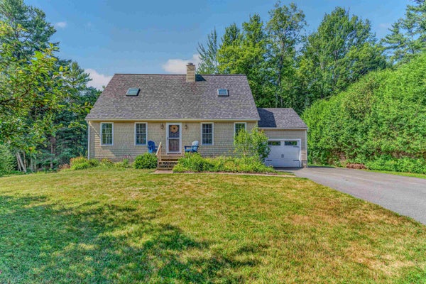 281 OAK HILL AVE, LITTLETON, NH 03561 - Image 0ecfaec55a70edf6def0ef8e1b0d4606/3340331186