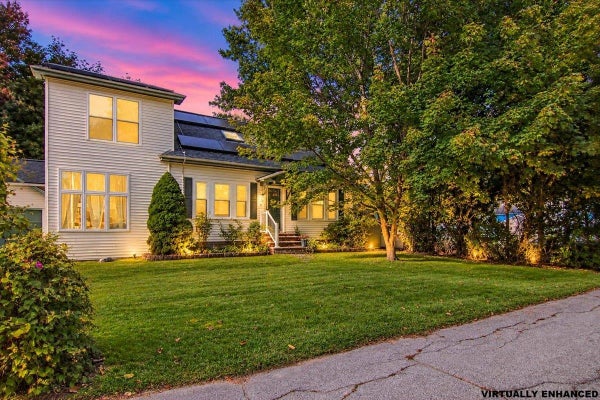 5 MERRIMACK ST, HUDSON, NH 03051 - Image 0f5fa7649aee62483ee2f4b99fa54f10/4028236303