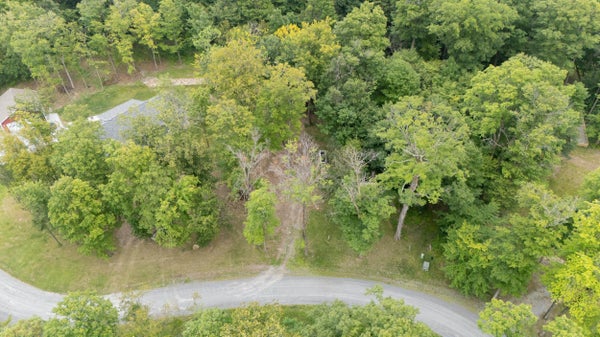 33 MAPLE GROVE ESTS, SWANTON, VT 05488 - Image 11f7a36d08ecbae539e74ffbe32d7491/646890815