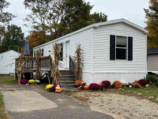 26 MORTON ST, EXETER, NH 03833 - Image 1285b65e75111eff6ca9512a3b49bec9/1826003101