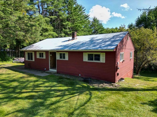 171 STONE CREST AVE, WHITE RIVER JUNCTION, VT 05001 - Image 1e71e9a6ccbd31ee83c8b7435bd2e674/225183562