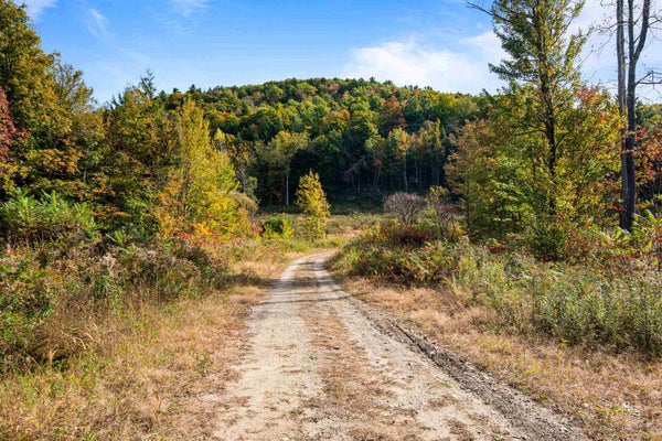 55 RAYMO DR, HIGHGATE CENTER, VT 05459 - Image 1ffc620ecbf3ade2eda1fabdc1b0057a/1765989041