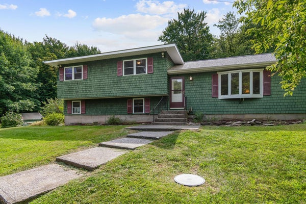 1402 FRENCH HILL RD, SAINT ALBANS, VT 05478 - Image 2ac2bfae2256da0252fa866bf183d39b/1715879956