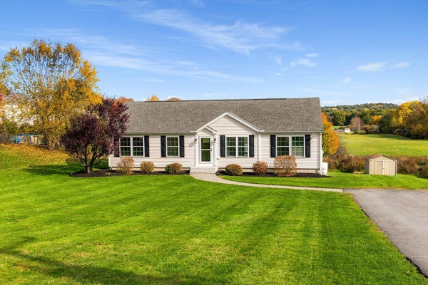 136 GARRISON RD, DOVER, NH 03820 - Image 2cd4f7bba92a3a38fa7e8ae025ef30aa/615690499