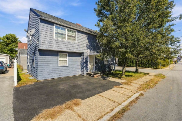 41 GILMAN ST, NASHUA, NH 03060 - Image 2eb95aa3117227353b648b3d5be85de6/474337497