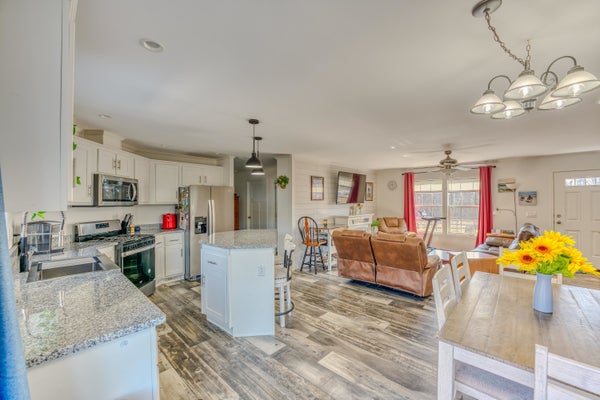 307 JEFFERSON RD, WHITEFIELD, NH 03598 - Image 2ffeb2c00b424f9a5fb4c2abc6c82275/2797633291