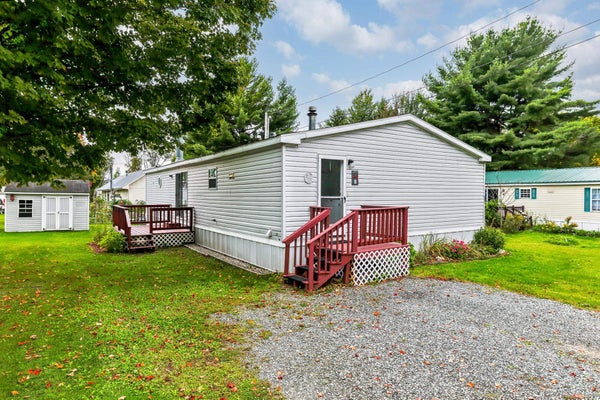 2477 VT ROUTE 105 # D22, DERBY, VT 05829 - Image 31356c75d21c94d1f93ecc86805cd2c2/4017118972