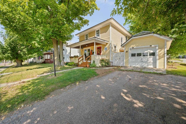 129 S MAIN ST, SAINT ALBANS, VT 05478 - Image 3481025ca04b29a2b27be9de2c2af8ce/1938332723