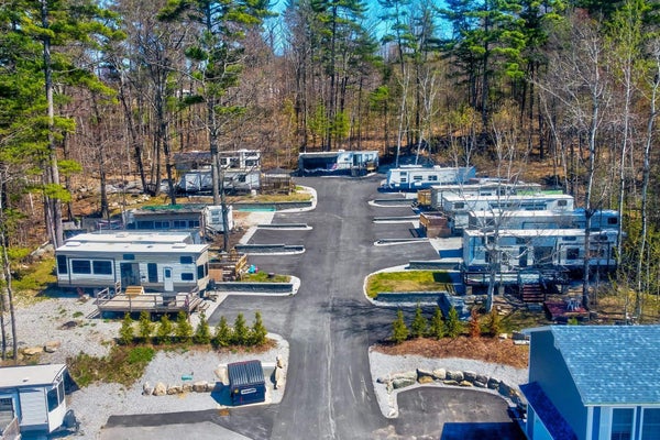 1187 WEIRS BLVD UNIT 3, LACONIA, NH 03246 - Image 39ae0ac36bec398cda5a83bb98d5dcdf/963287387