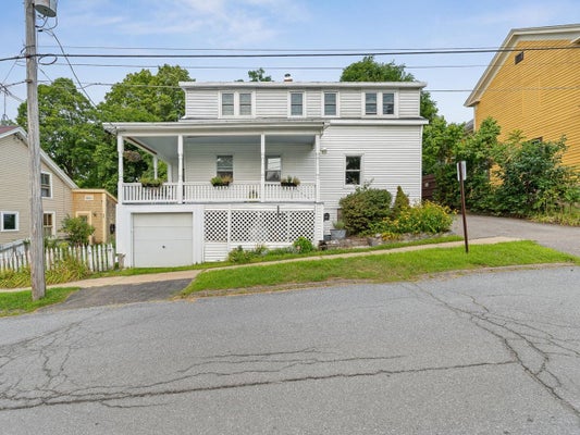 18 N MAPLE ST, VERGENNES, VT 05491 - Image 3eb71f77ef9c258e0bcec2e0de2bd2a9/1317233860