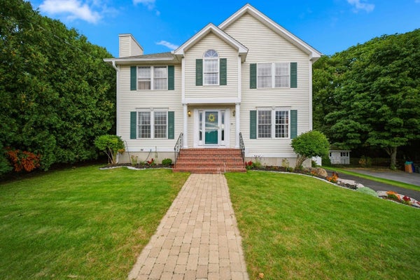 89 STONINGTON DR, MANCHESTER, NH 03109 - Image 40db074c0dce57b1256e8fbb254e2146/3363973378