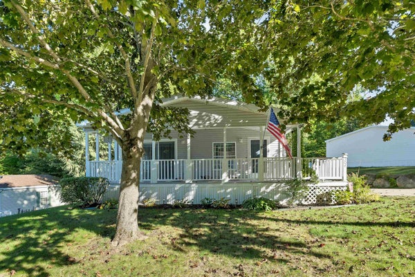 304 DARBY DR, LACONIA, NH 03246 - Image 41e0edeb404ee9df4dd28b2baae527ad/1023182409