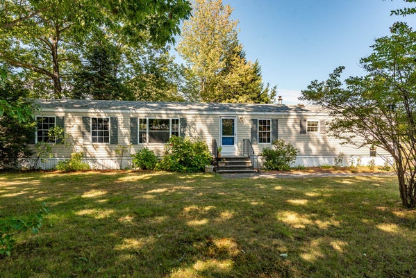 6 EASTER LN, ROCHESTER, NH 03867 - Image 41fd7b23a5f9b8acc8602d0fcffbdae6/1045480208