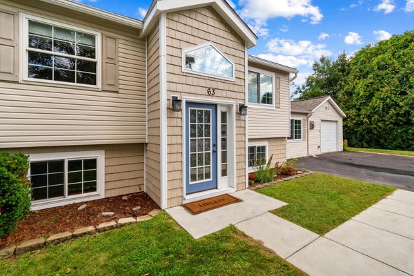 63 ANDREA LN, COLCHESTER, VT 05446 - Image 443409ec6d80a0575abdf4b1c5237ec0/964438357