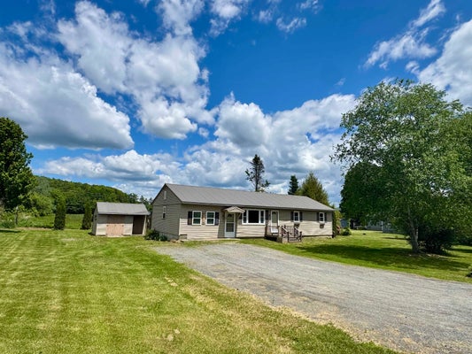 152 BLUE SPRUCE, BRADFORD, VT 05033 - Image 466fe8fc6de7ac7ee54f288629df6efe/1621993157