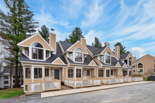 2 TOWNHOUSE SQ, WEST DOVER, VT 05356 - Image 4a3df9b643abdb1bcf8bc1938387a538/3083552112
