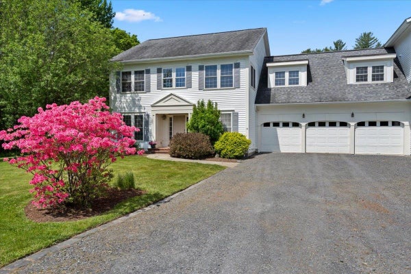 64 HOMESTEAD LN, WATERBURY CENTER, VT 05677 - Image 4e698a0a2bfacec20a804d42eed12da2/1937409951