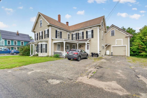 33 SCHOOL ST, HILLSBOROUGH, NH 03244 - Image 542ce4fa8c19fdd48f40998bd914bac1/2328084938