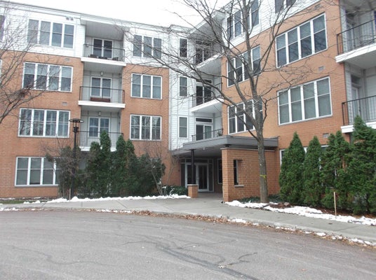 370 FARRELL ST APT 412, SOUTH BURLINGTON, VT 05403 - Image 58b18cc4261afcc96c52d651228a42bb/654068330