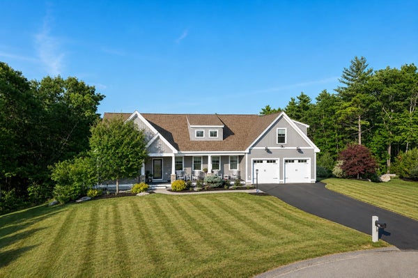 18 SUNRISE CIR, AUBURN, NH 03032 - Image 65ce55ab2c7cfc4e8cf4152f3f1fc1d0/2354741860