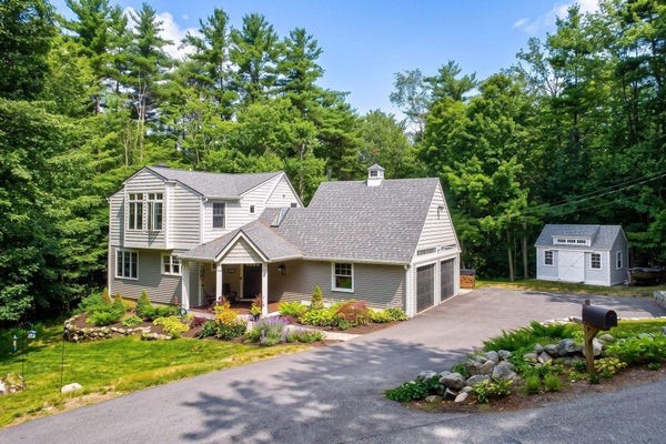 325 BELKNAP MOUNTAIN RD, GILFORD, NH 03249 - Image 676729dbad8ca92d14e5df2a6698ce3e/1989073202