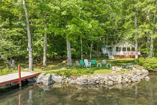 68 COW IS, WOLFEBORO, NH 03894 - Image 6a6bcc2fffcbcc8bcce3f3407661704e/2141324435