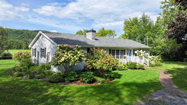 922 HAPPY VALLEY RD, MIDDLEBURY, VT 05753 - Image 70273efee99ff5bbe2b17fdc52533dfb/2089253272