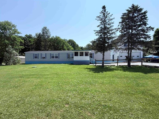 4056 MIDDLE RD, NORTH CLARENDON, VT 05759 - Image 7a7d0dde4cdd4b19655e55d815457a12/2778593256
