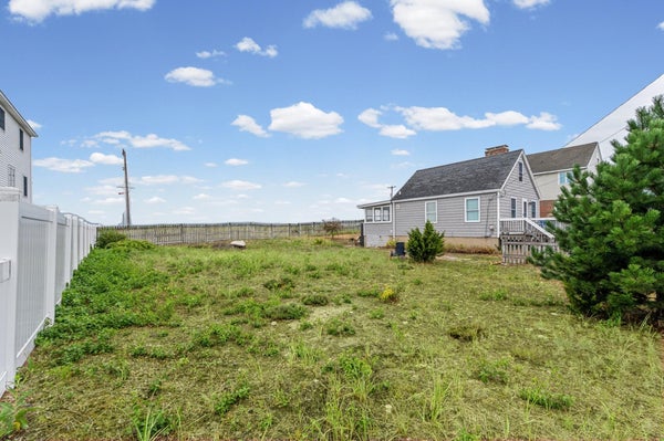 276 PORTSMOUTH AVE, SEABROOK, NH 03874 - Image 8009e305cee2b59cbfb0b90d67c5a58e/3715121814