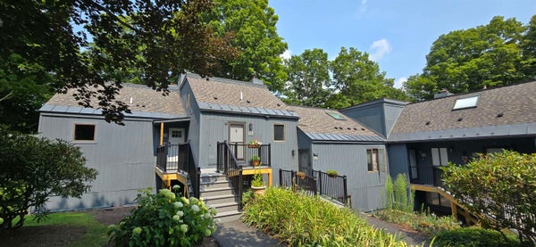 119 WILLIAMS LN # 12G, QUECHEE, VT 05059 - Image 80a53e2812658bd5f4fb6a2d5ff520bc/1412732058
