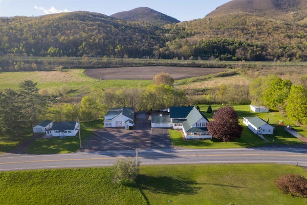 ADDRESS PRIVATE, IRA, VT 05777 - Image 8d1cd569a03479bf7e0340bb10b679bf/1358092339