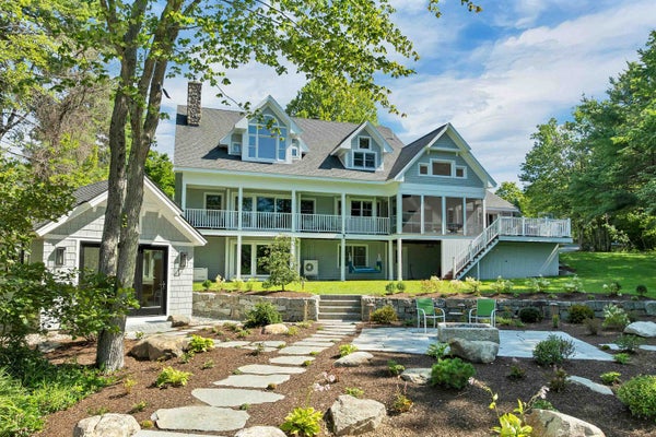 23 CRYSTAL SHORE RD, WOLFEBORO, NH 03894 - Image 96fbc6538ce632eb804767a36dbe6f2c/3400086323
