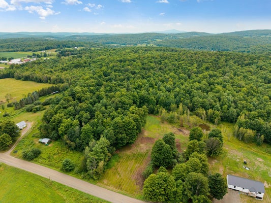 14 SANDY HILL DR, RICHFORD, VT 05476 - Image 9bb9d0d7bf3b2aedefcbf3378546f69e/1426051003